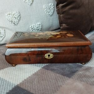 Ercolano Music Jewelry Box